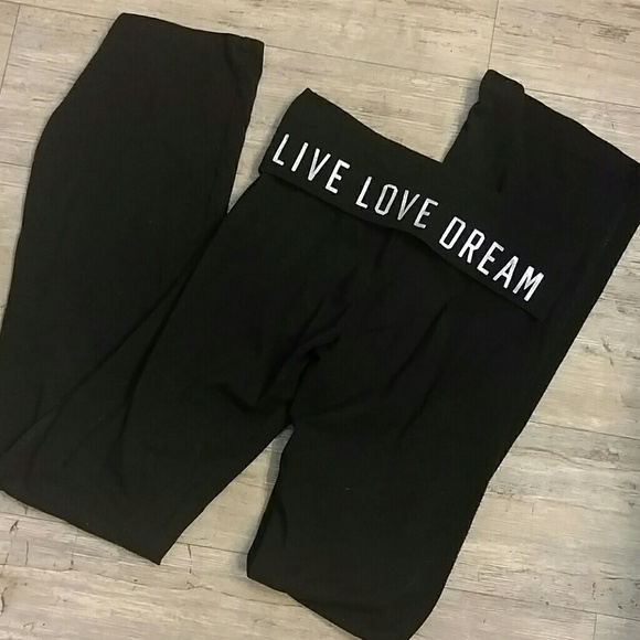 Live love dream yoga pants from Aeropostale