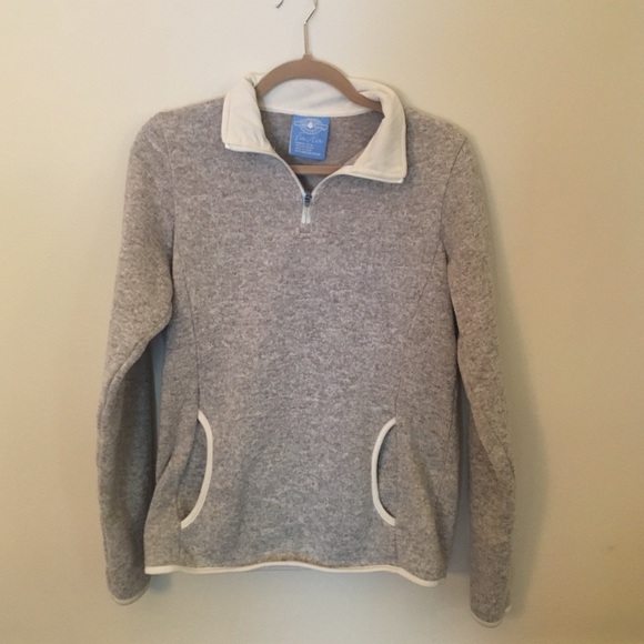 3/4 zip pullover
