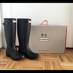 Hunter Original Tour Boots in Black