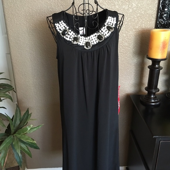 Dress (NWOT)
