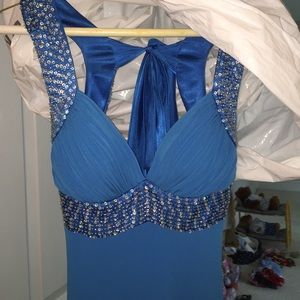 Prom dress/ball gown