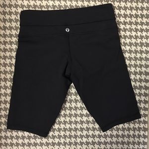 Lululemon speed track shorts