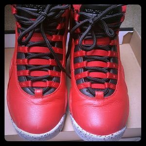 Jordans /Jordan 10's/ Bulls over Broadway