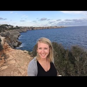 Meet your Posher, Meaghan