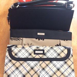 Miche black purse with two shells.