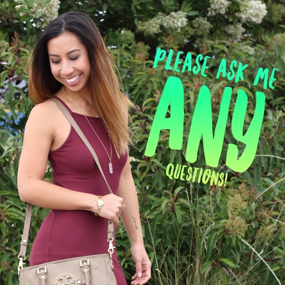 Meet your Posher, Stephanie! - Picture 2 of 3