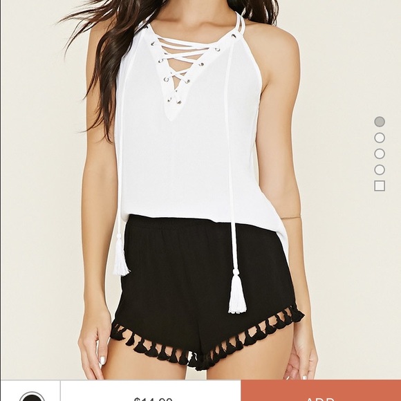 Burgundy tassel shorts - Picture 1 of 3