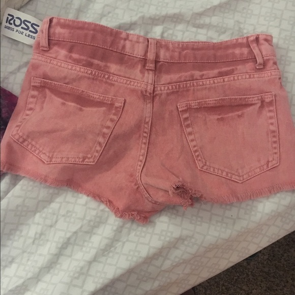 Pink shorts :) - Picture 2 of 2