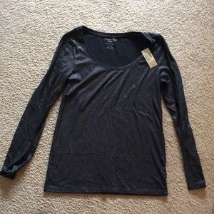 AEO Metallic Black Long Sleeve Favorite Tee, SZ L
