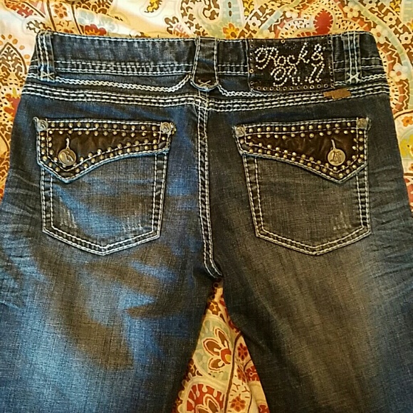 Super cute Rock&Roll Cowgirl Boot Cut Jeans