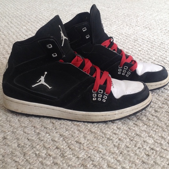 Jordan I Flight Mid Black / White 372704-011 2011