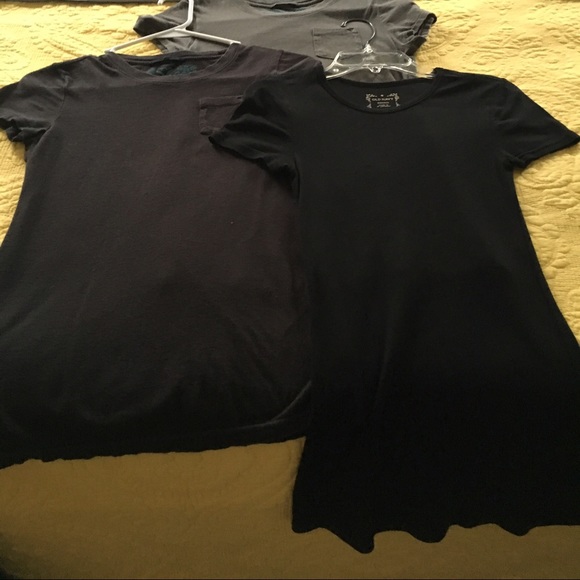 Tee shirt bundle - Picture 2 of 2