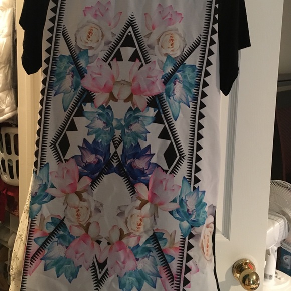 dress - Picture 1 of 2