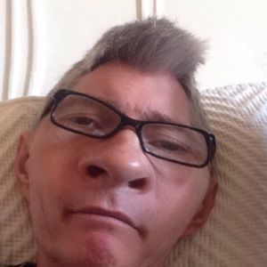 Meet your Posher, Simon