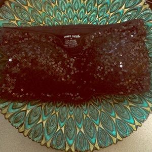 Sequence bandeau black bra