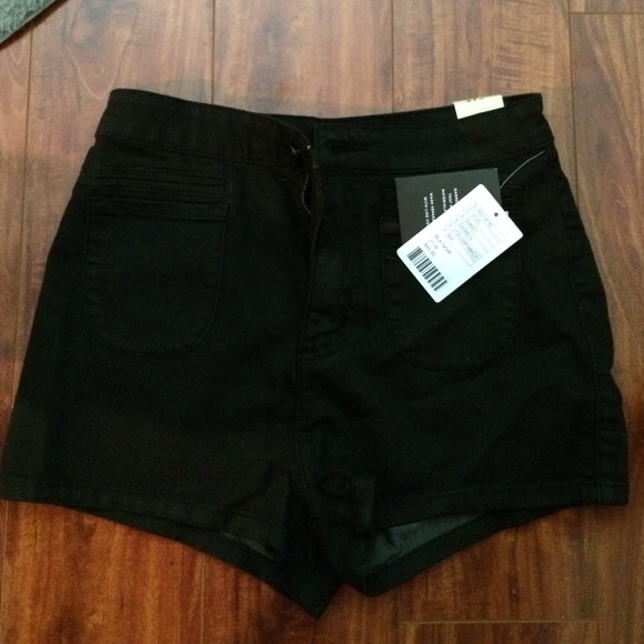 BDG super high pin up shorts size 27 NWT