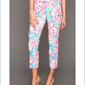 Lily Pulitzer Flutter Blue Lucky Charm Capris