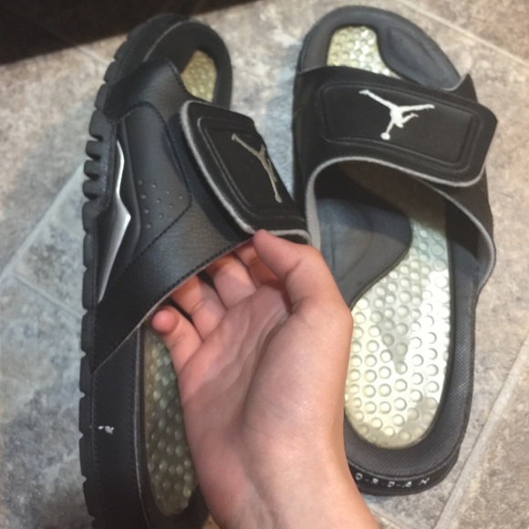 Jordan flip flops