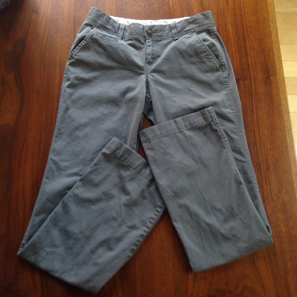 Old Navy Pants - ❤Old Navy boot cut khakis❤