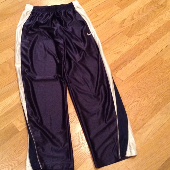 Boys Nike athletic pants