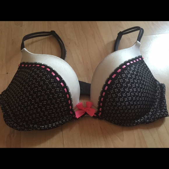 Victoria's Secret Very Sexy Push-Up