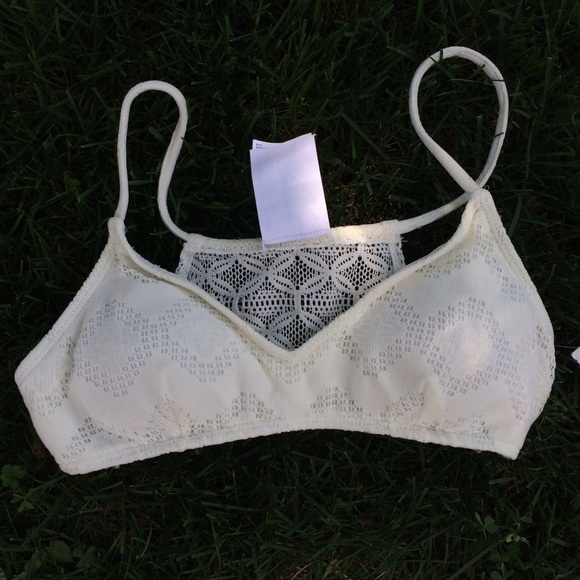 White ROXY swimsuit top BRAND NEW W/TAGS