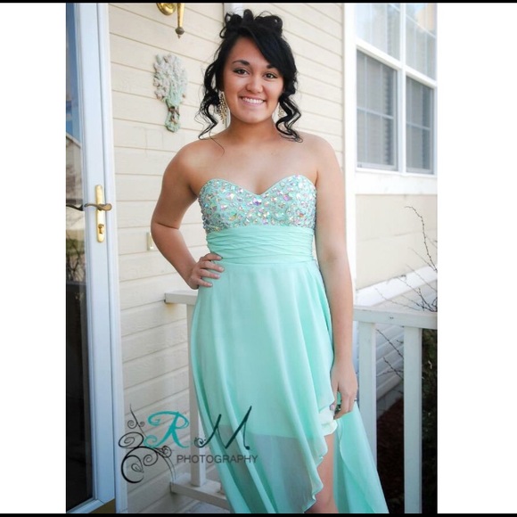 Mint prom dress - Picture 1 of 3