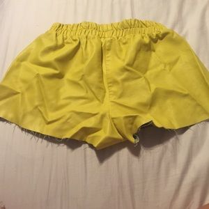 VEGAN LEATHER SHORTS FROM LUCCA COUTURE 🌻