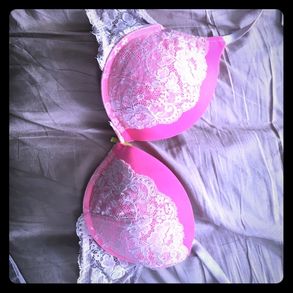Victoria's Secret dream Angels push up bra