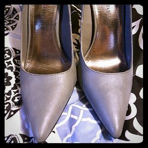 Gray sexy pointy heels