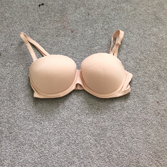Nude strapless PINK VS bra - Picture 1 of 3