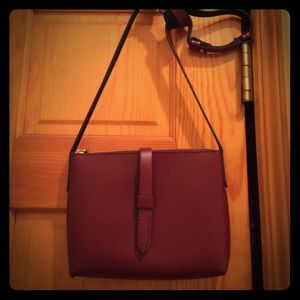 Cabernet wine cross body small leather bag Parker