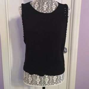 Black crop top