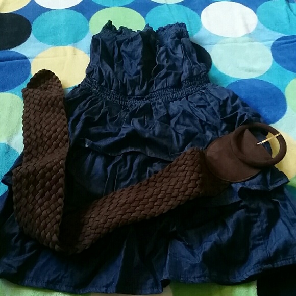 Dress - Picture 1 of 3
