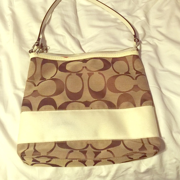 COACH SHOULDER BAG WHITE AND BROWN