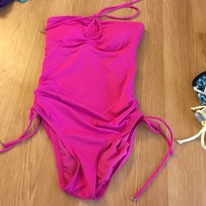 Swimming suit