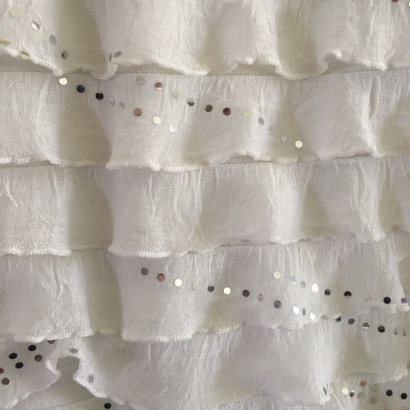 Summer clothing! - Picture 2 of 2