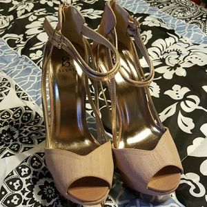 Pink and Gold Diva Shoes