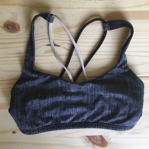 Lululemon sports bra