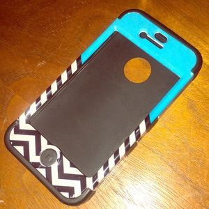 iPhone 4/4s Chevron Case