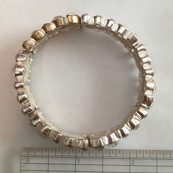 Bracelet - Picture 3 of 4