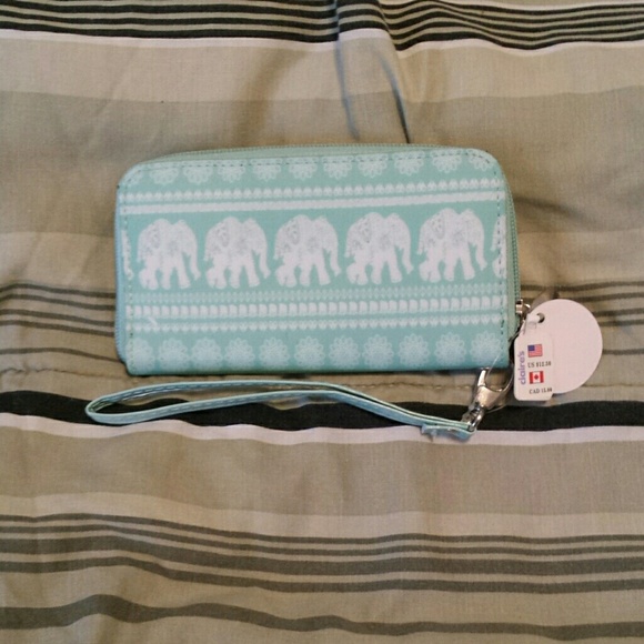 Claire's Wristlet