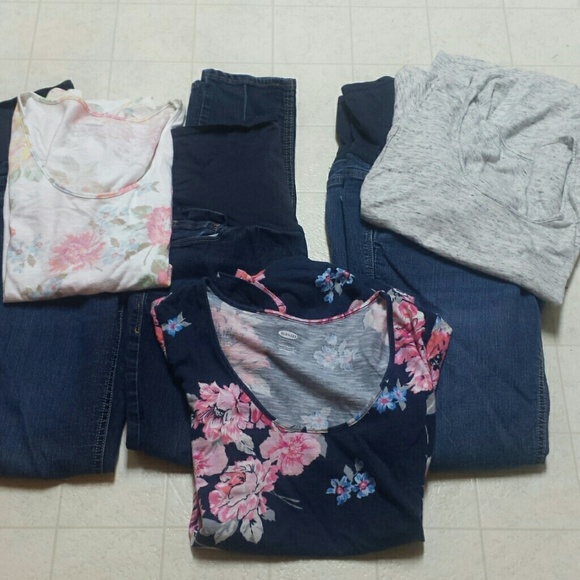 Old Navy Other - Old Navy maternity lot