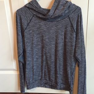Lululemon healthy heart pullover