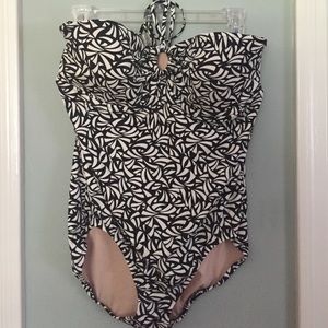 Lands' End Swimsuit size 14