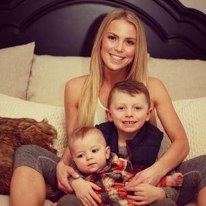 Meet your Posher, Alicia