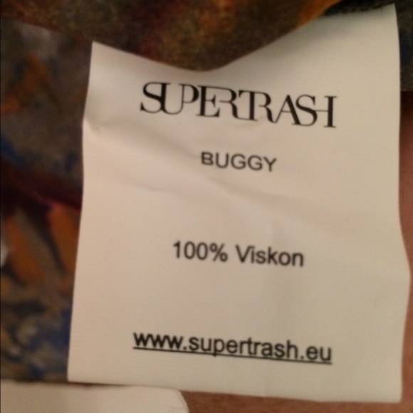 Chiffon Top - Picture 2 of 4