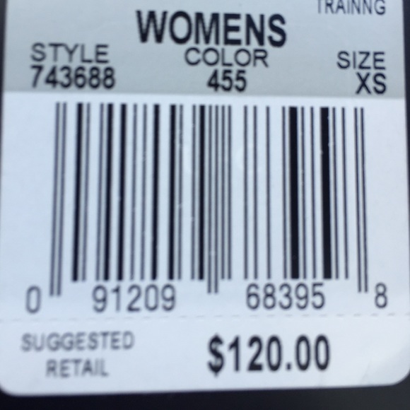 Woman's XS training/yoga pants - Picture 2 of 2