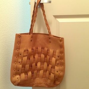 Leather tote