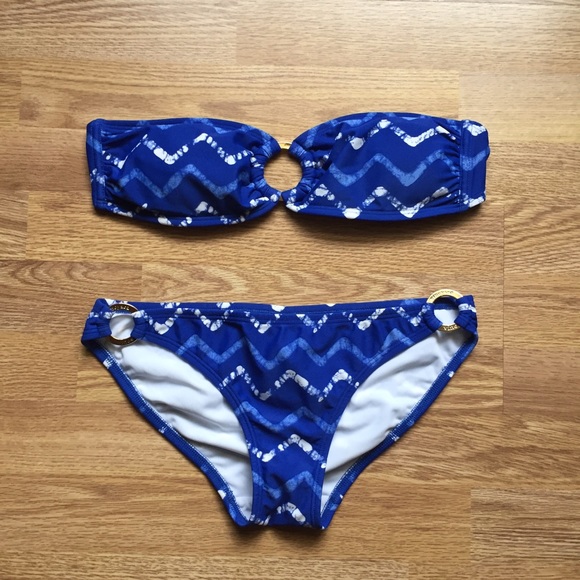 Vineyard Vines Bikini - Picture 1 of 5
